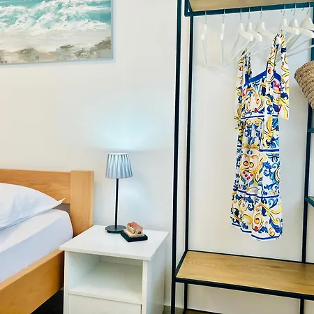 דירה Sunny Elza 2 *