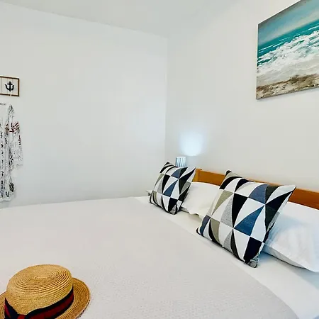 Sunny Elza 2 דירה חוואר