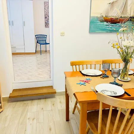 Sunny Elza 2 Apartment *
