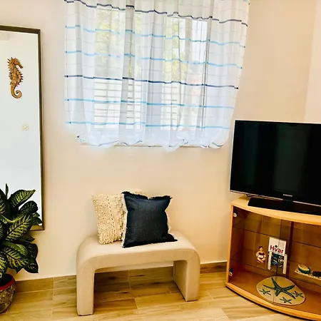 Apartment Sunny Elza 2 *