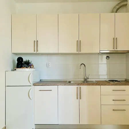 Sunny Elza 2 Apartmán *