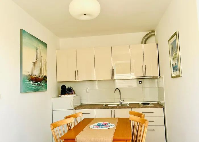 Apartment Sunny Elza 2 *