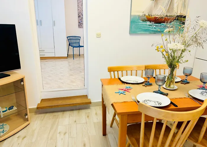 Sunny Elza 2 Апартаменти *